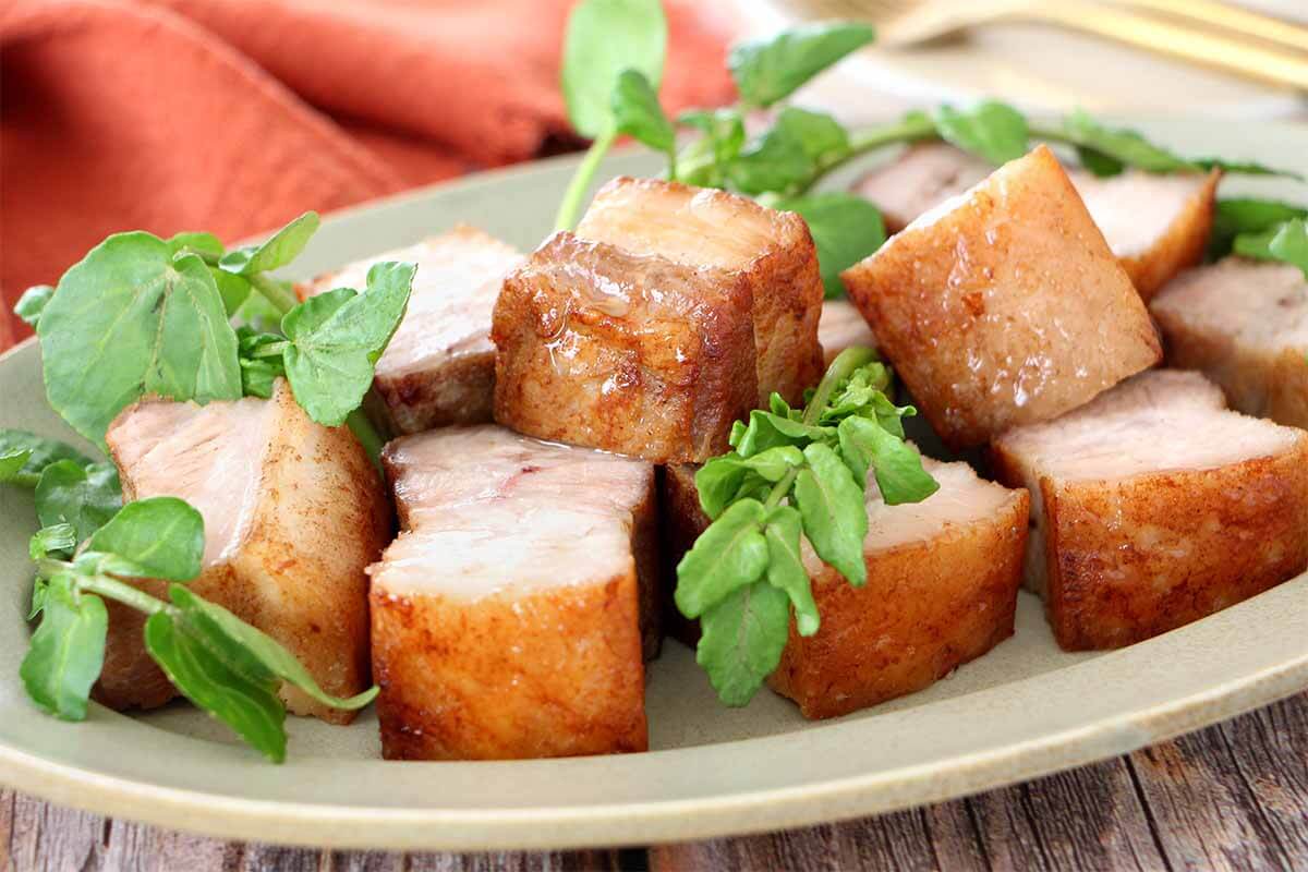 タサン志麻さん「豚バラ肉のコンフィ」