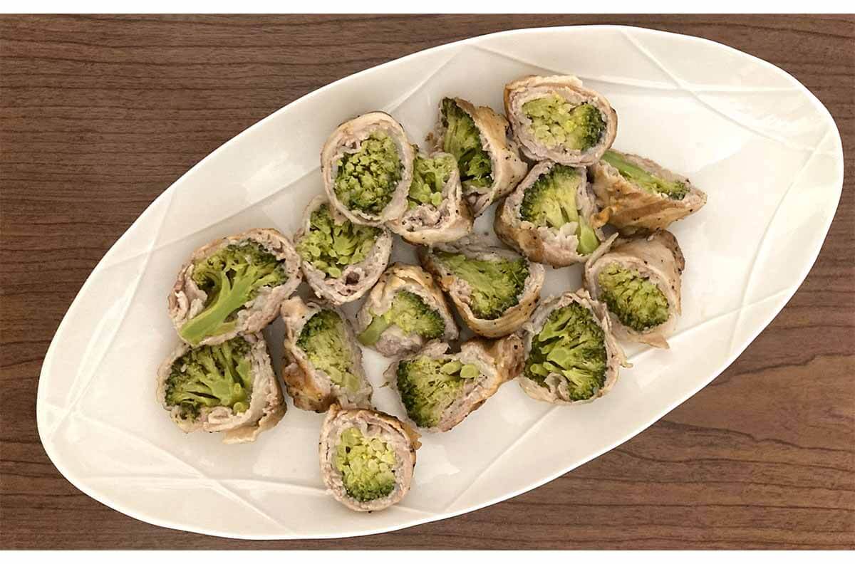 タサン志麻さん「ブロッコリーの肉巻き キノコソース」