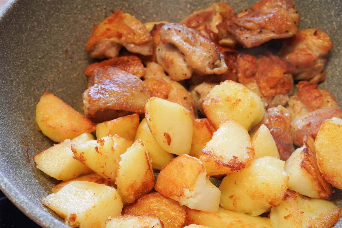 タサン志麻さん「カリカリじゃがいもと鶏のソテー」