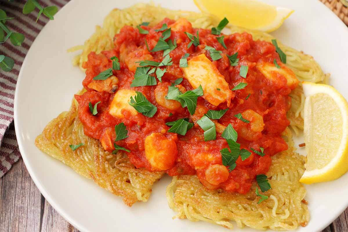 タサン志麻さん「海鮮トマト焼きそば」