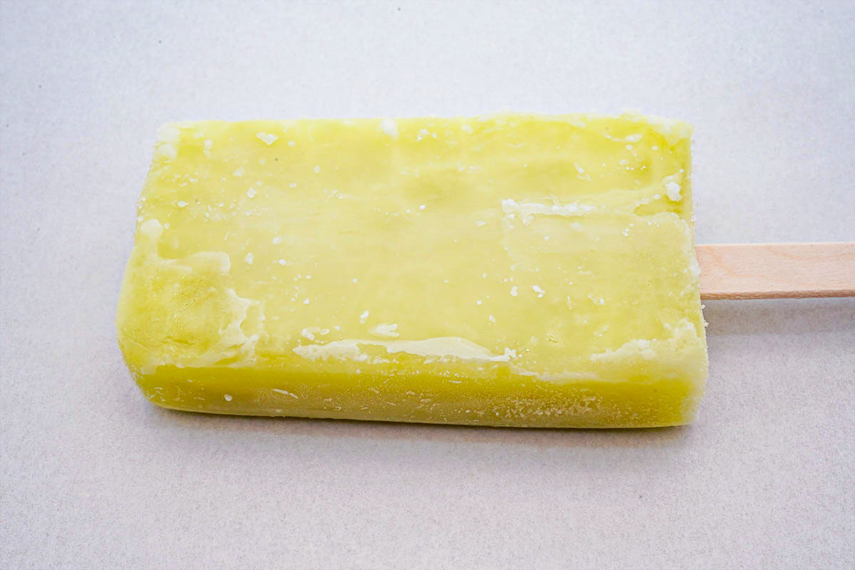 セブンイレブン限定「7 プレミアム銀座千疋屋まるでシャインマスカット」