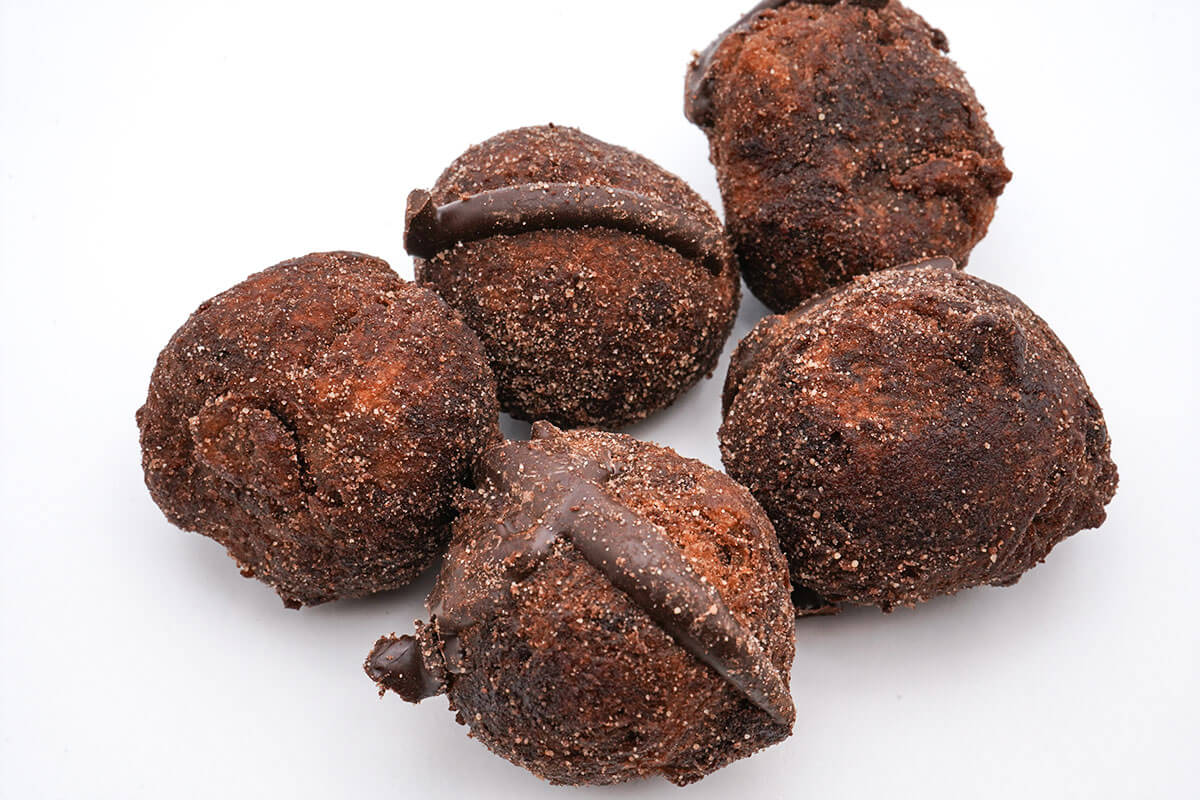 丸亀製麺「丸亀うどーなつ 濃厚ダブルチョコ ごほうびチョコ味」