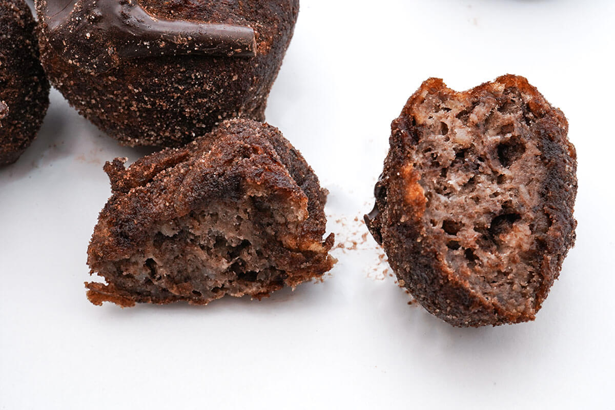 丸亀製麺「丸亀うどーなつ 濃厚ダブルチョコ ごほうびチョコ味」