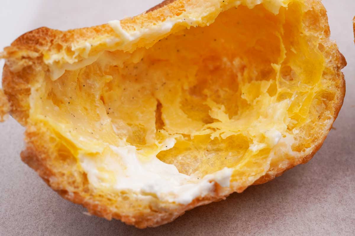 ファミマ「ピエール・エルメ アンソロジー監修 シュークリーム(バニラ)」