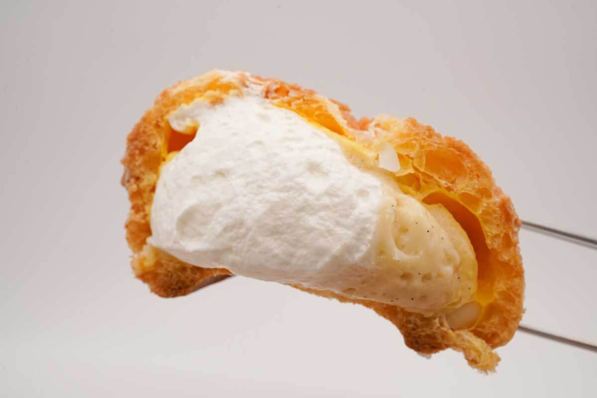 ファミマ「ピエール・エルメ アンソロジー監修 シュークリーム(バニラ)」