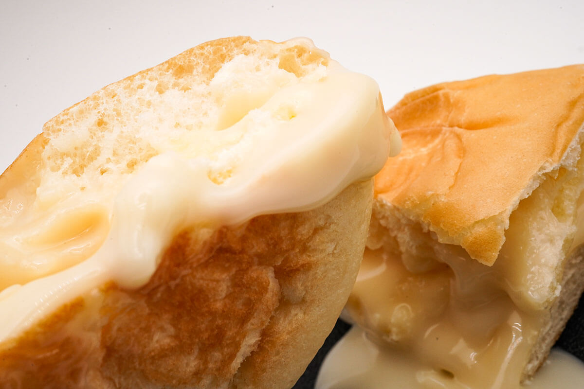 ローソン「大ピンチずかん こぼれるミルククリームパン」