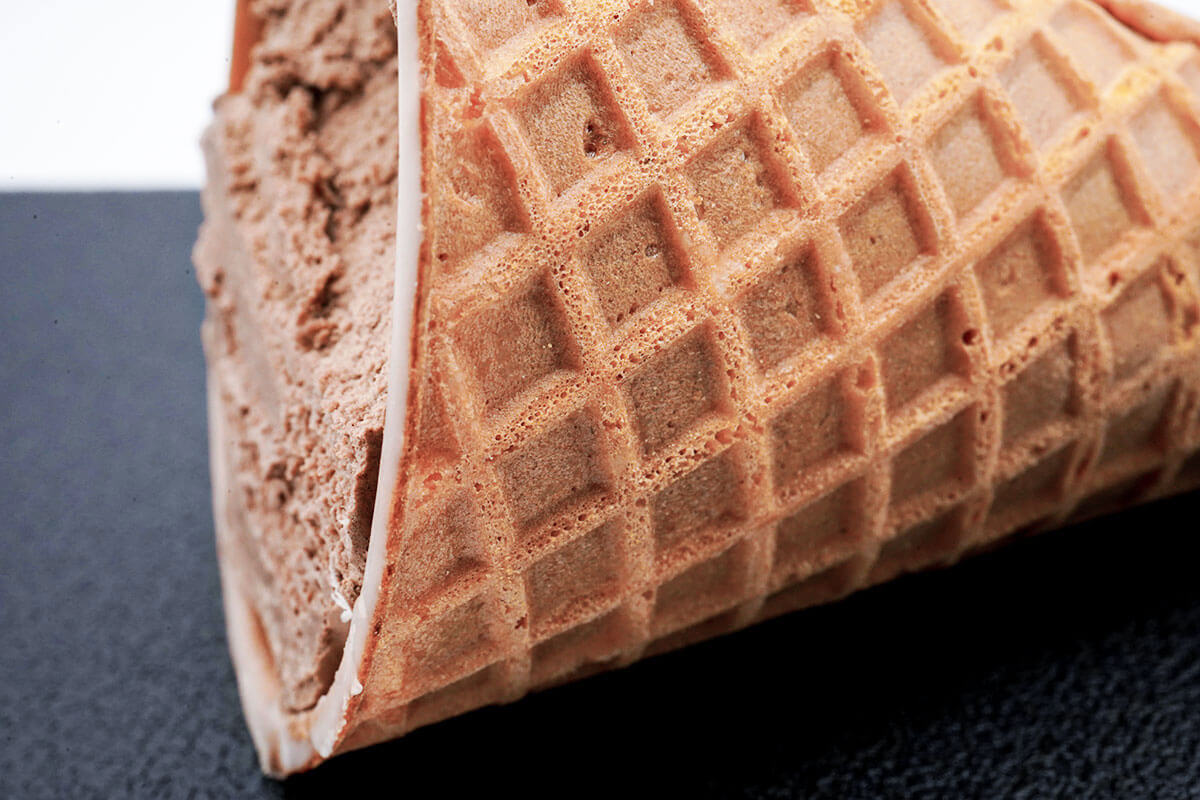 ロッテ ワッフルコーン本格ベルギーチョコ