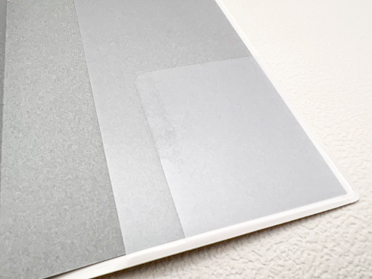 無印良品「月曜始まりマンスリー／ウィークリースケジュール帳・2025年12月始まり」