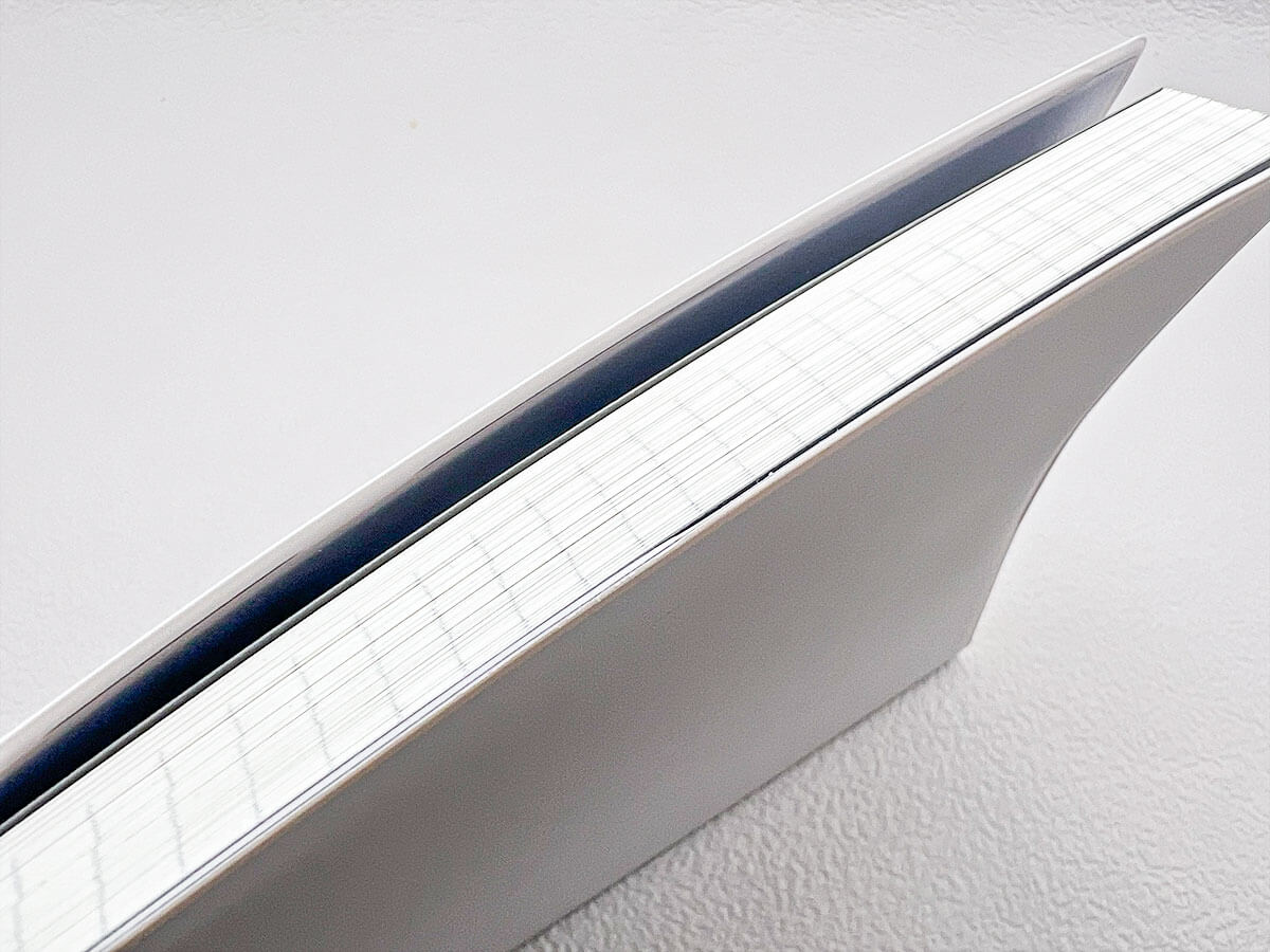 無印良品「月曜始まりマンスリー／ウィークリースケジュール帳・2025年12月始まり」