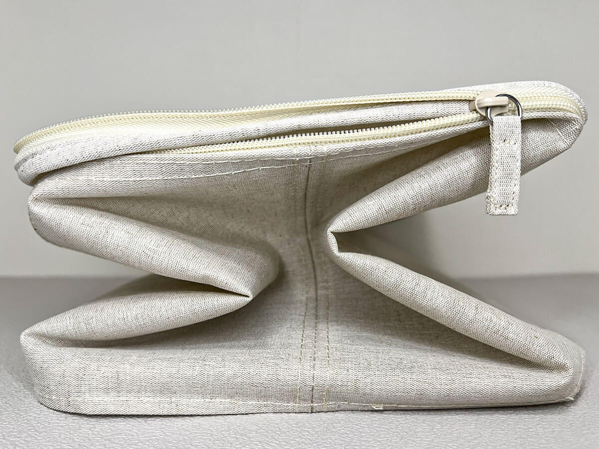 無印良品「ポリエステル麻 ソフトボックス 長方形 中 フタ式」