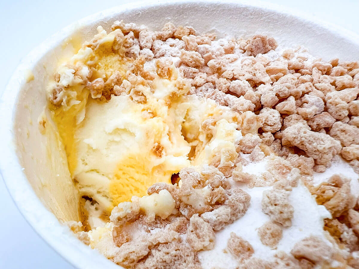 ファミリーマート限定「森永製菓 Wチーズケーキアイス」