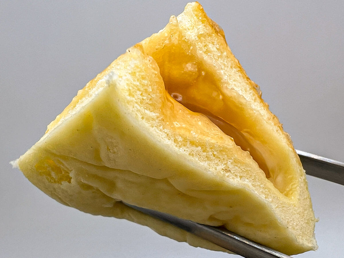 ファミマ「森永製菓監修　バター香るホットケーキまん」