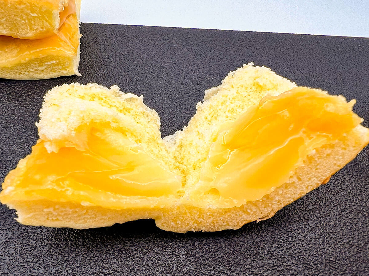 ファミマ「森永製菓監修　バター香るホットケーキまん」