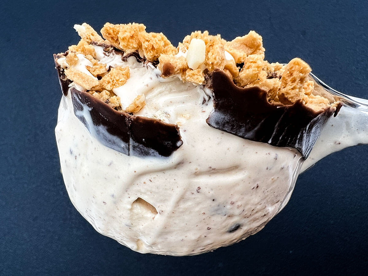 セブンイレブン限定「N.Y.C.SAND N.Y.リッチスカッチサンド＆Wチョコレートアイス」