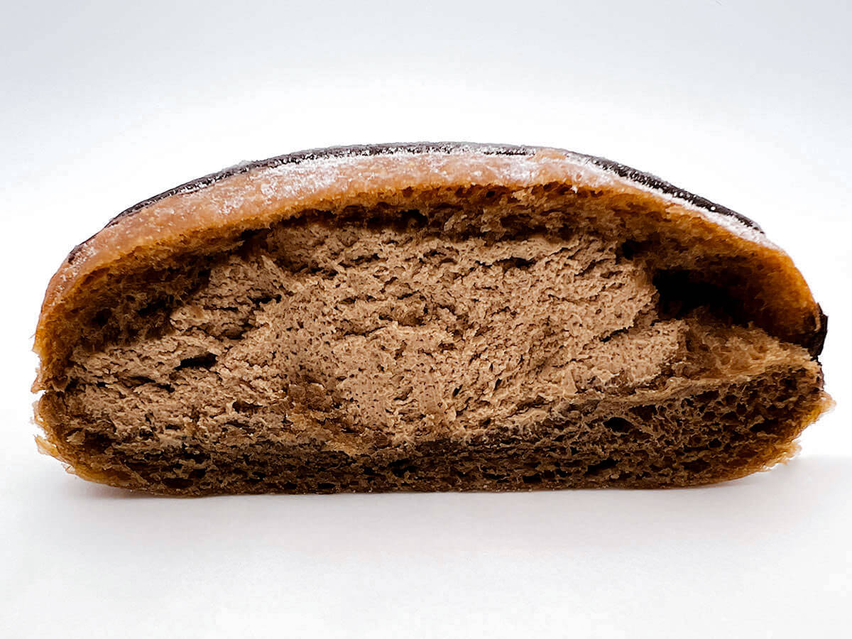 セブンイレブンチョコクリームドーナツ