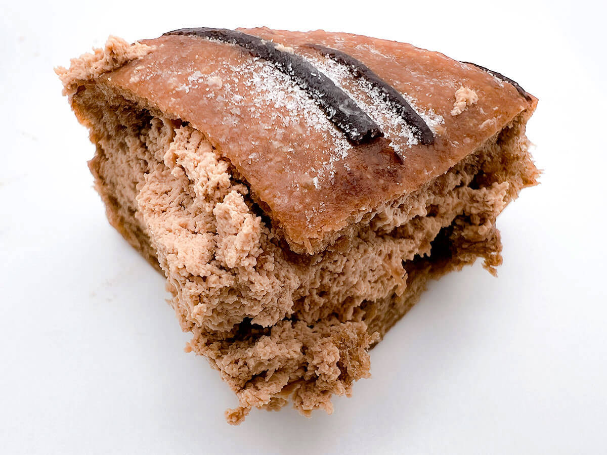 セブンイレブンチョコクリームドーナツ