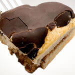 ファミマトリプルチョコメロンパン