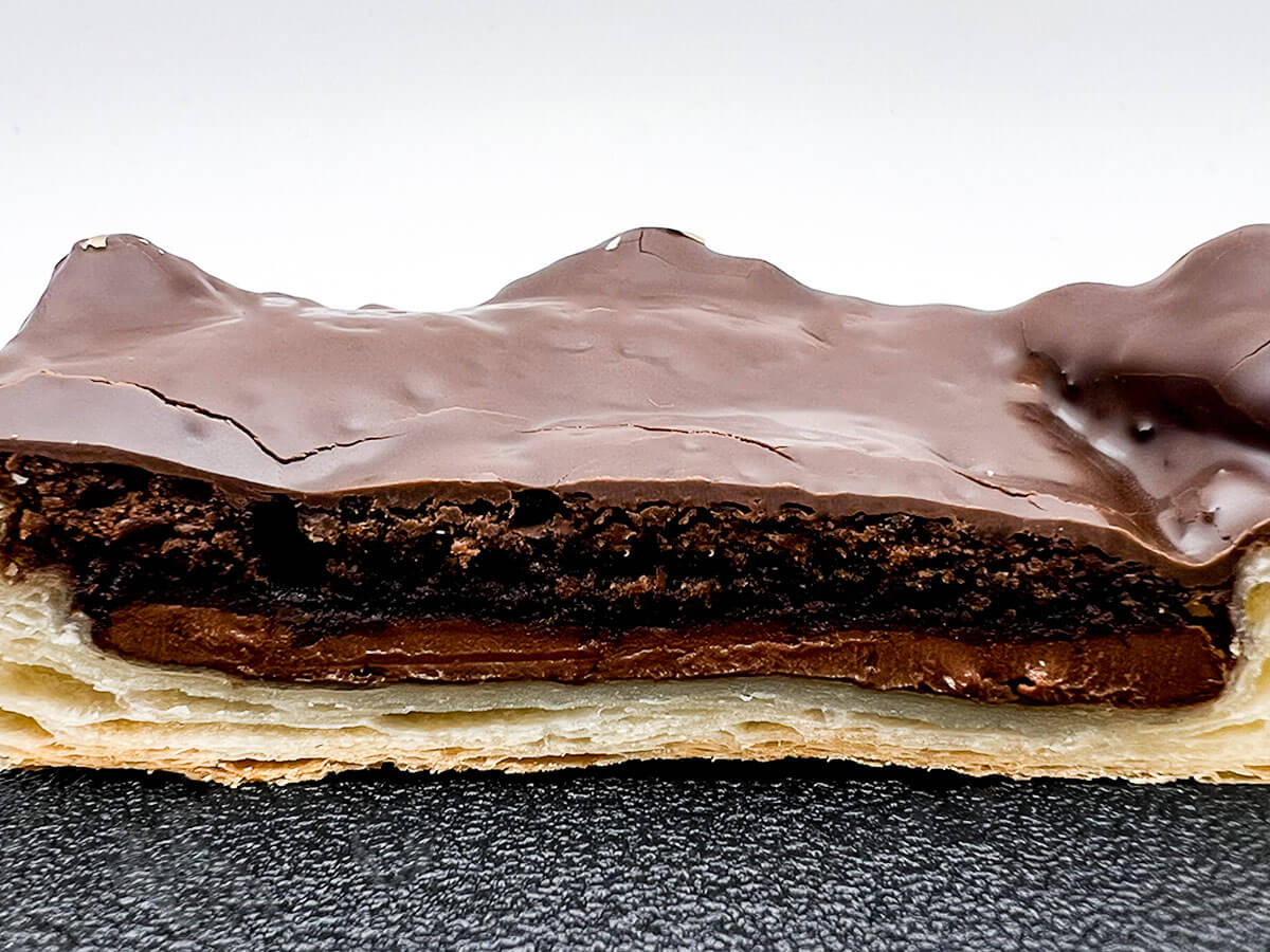 セブンイレブン「チョコブラウニーパイ」