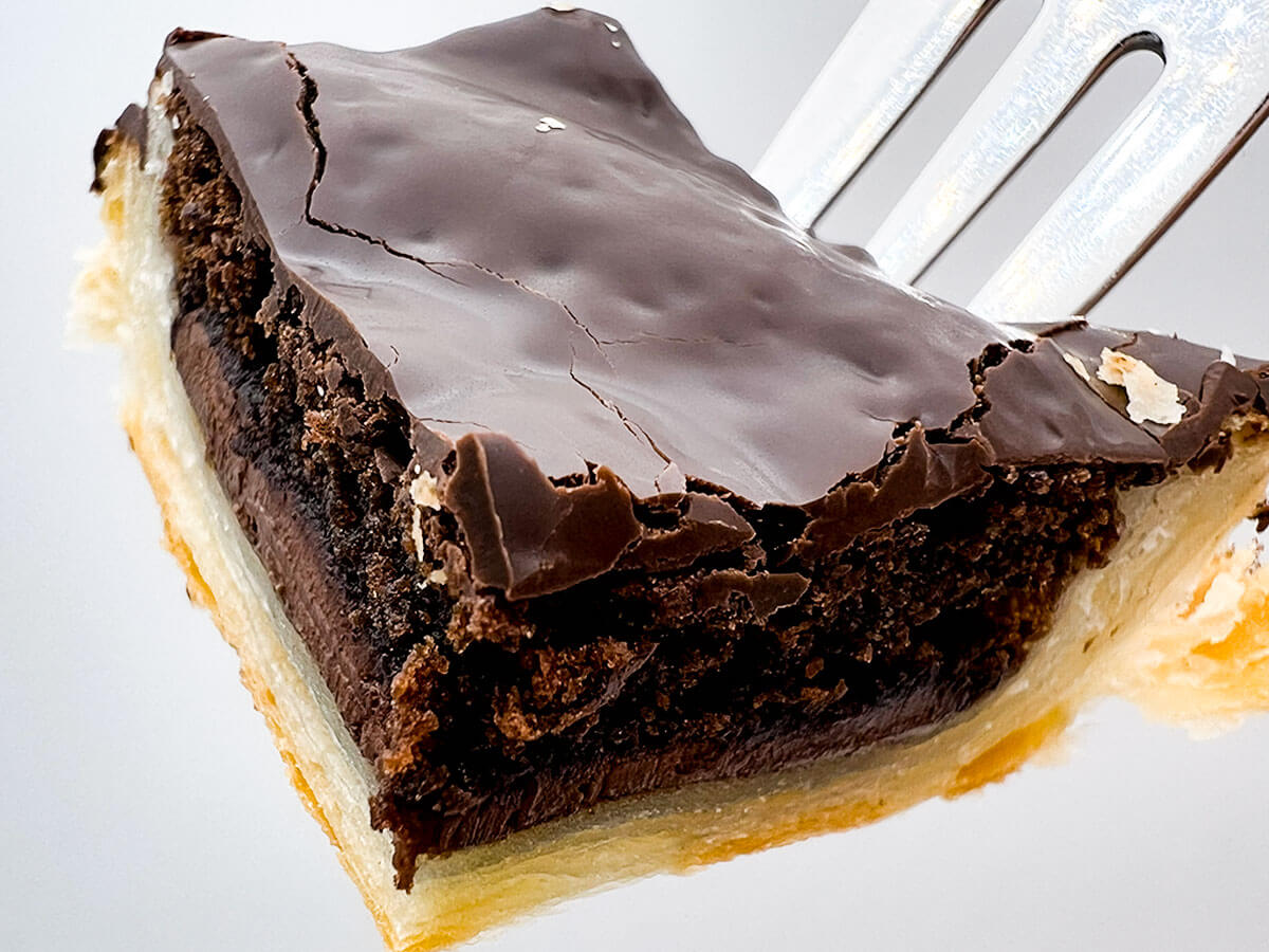 セブンイレブン「チョコブラウニーパイ」