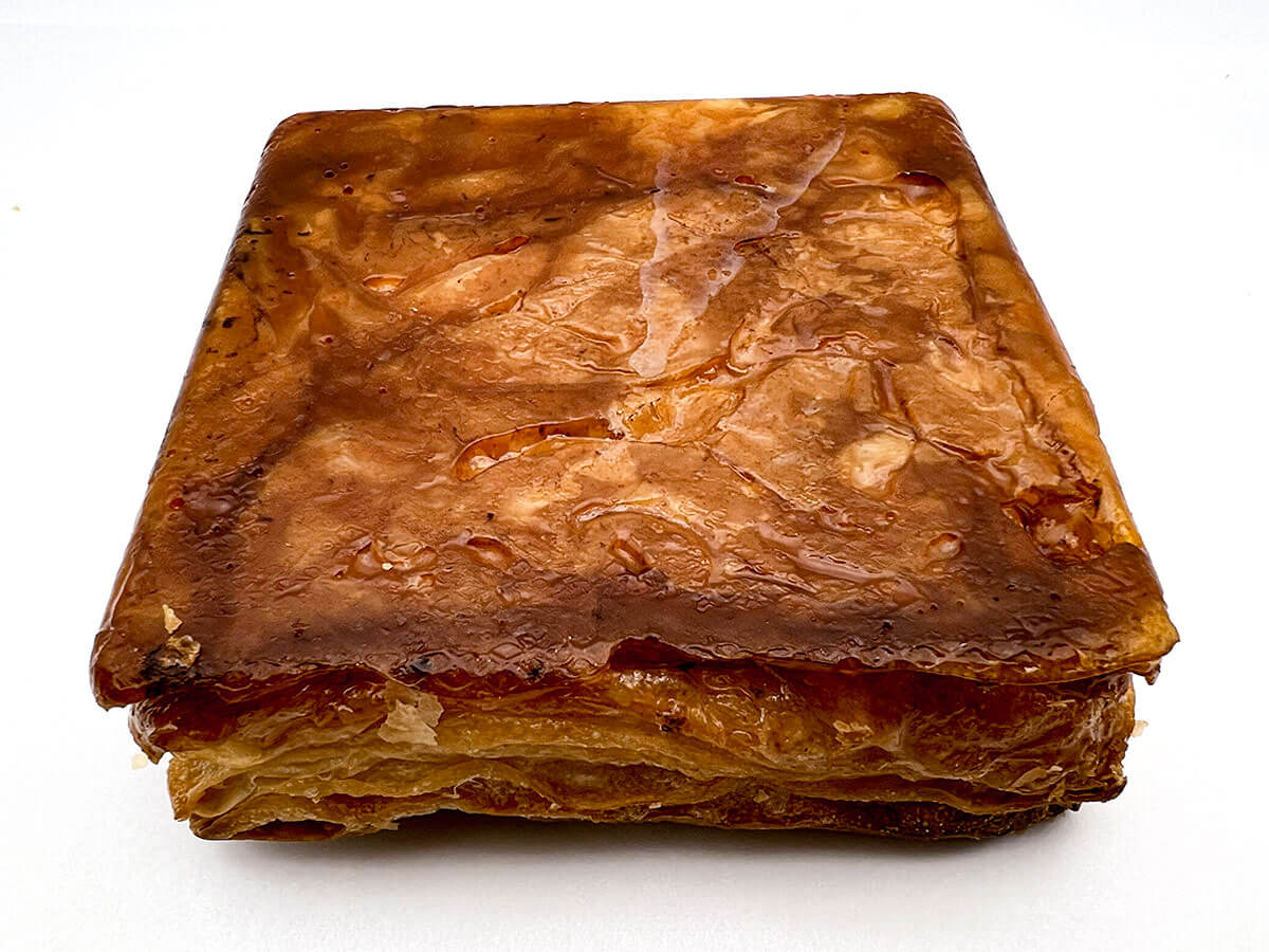 ファミマ「クレームブリュレ風クイニーアマン」