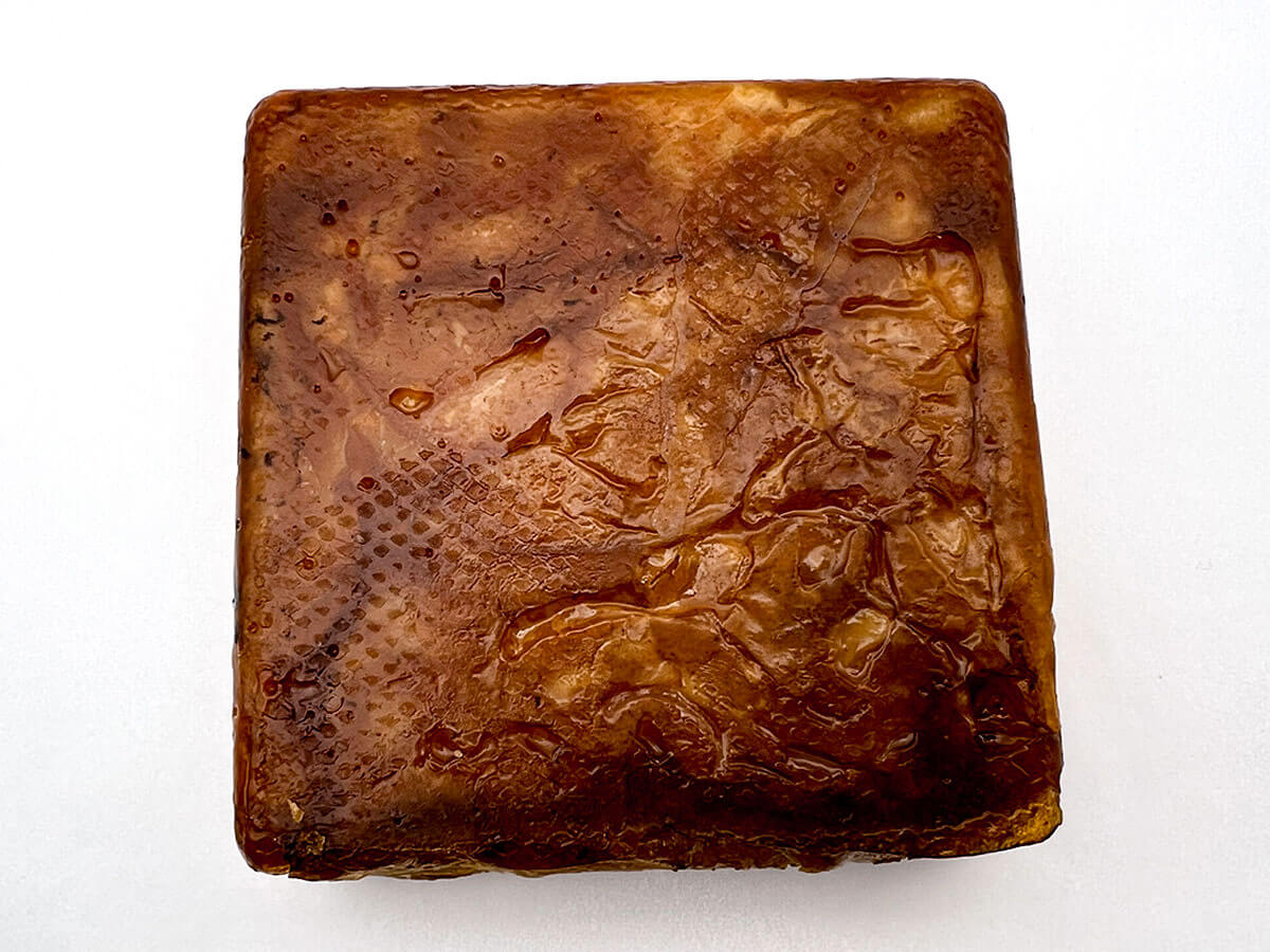 ファミマ「クレームブリュレ風クイニーアマン」