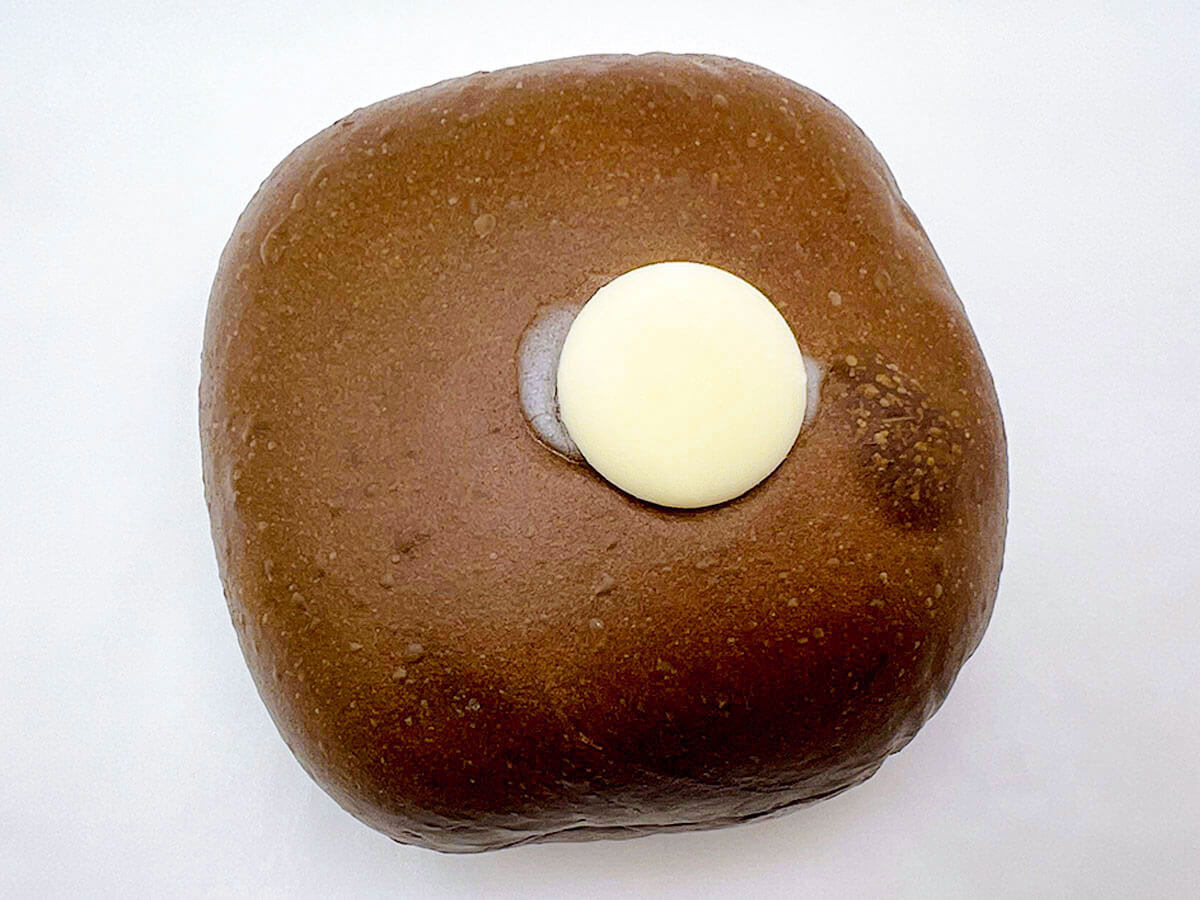 セブンイレブン「ウユクリームパン」