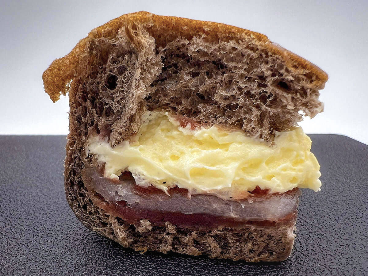 セブンイレブン「ウユクリームパン」