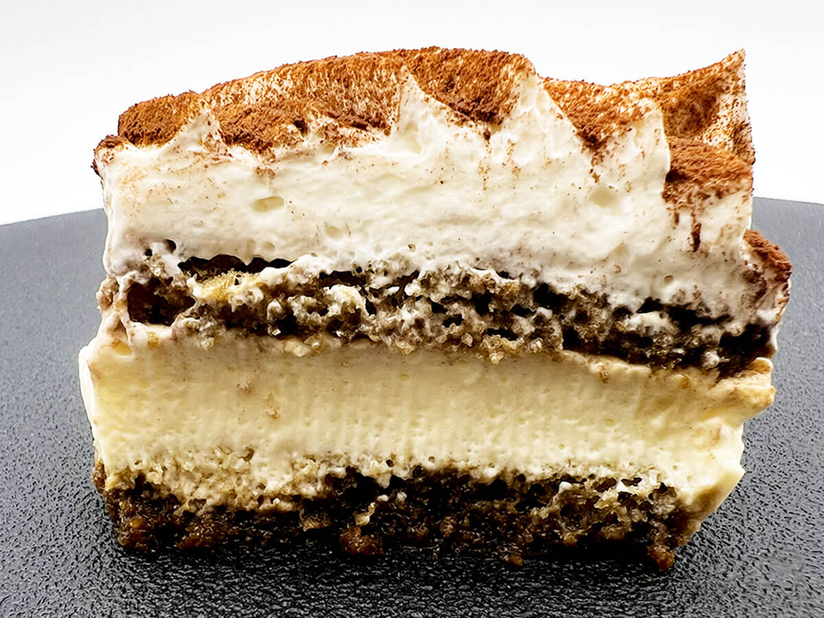 ファミマ大きなティラミス