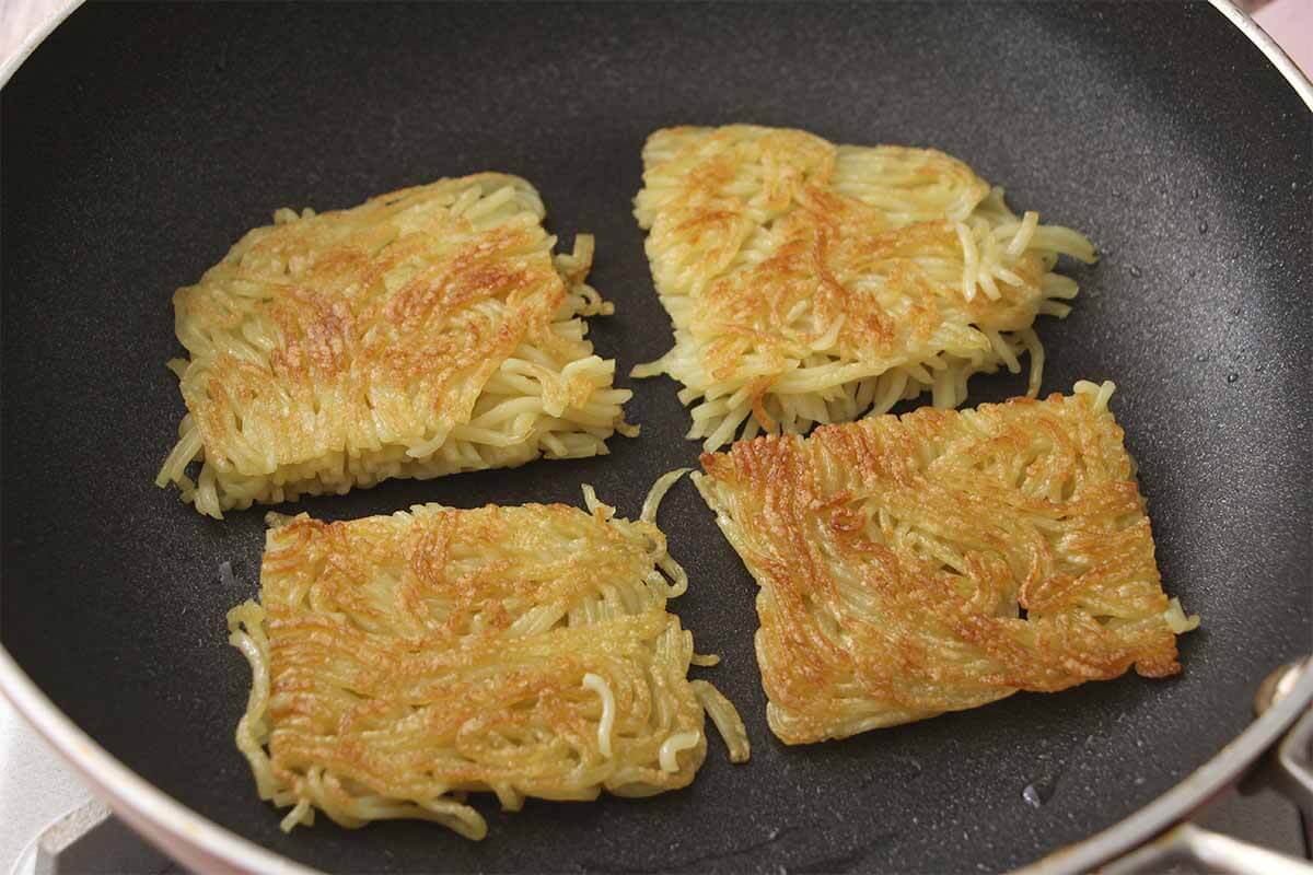 タサン志麻さん「海鮮トマト焼きそば」