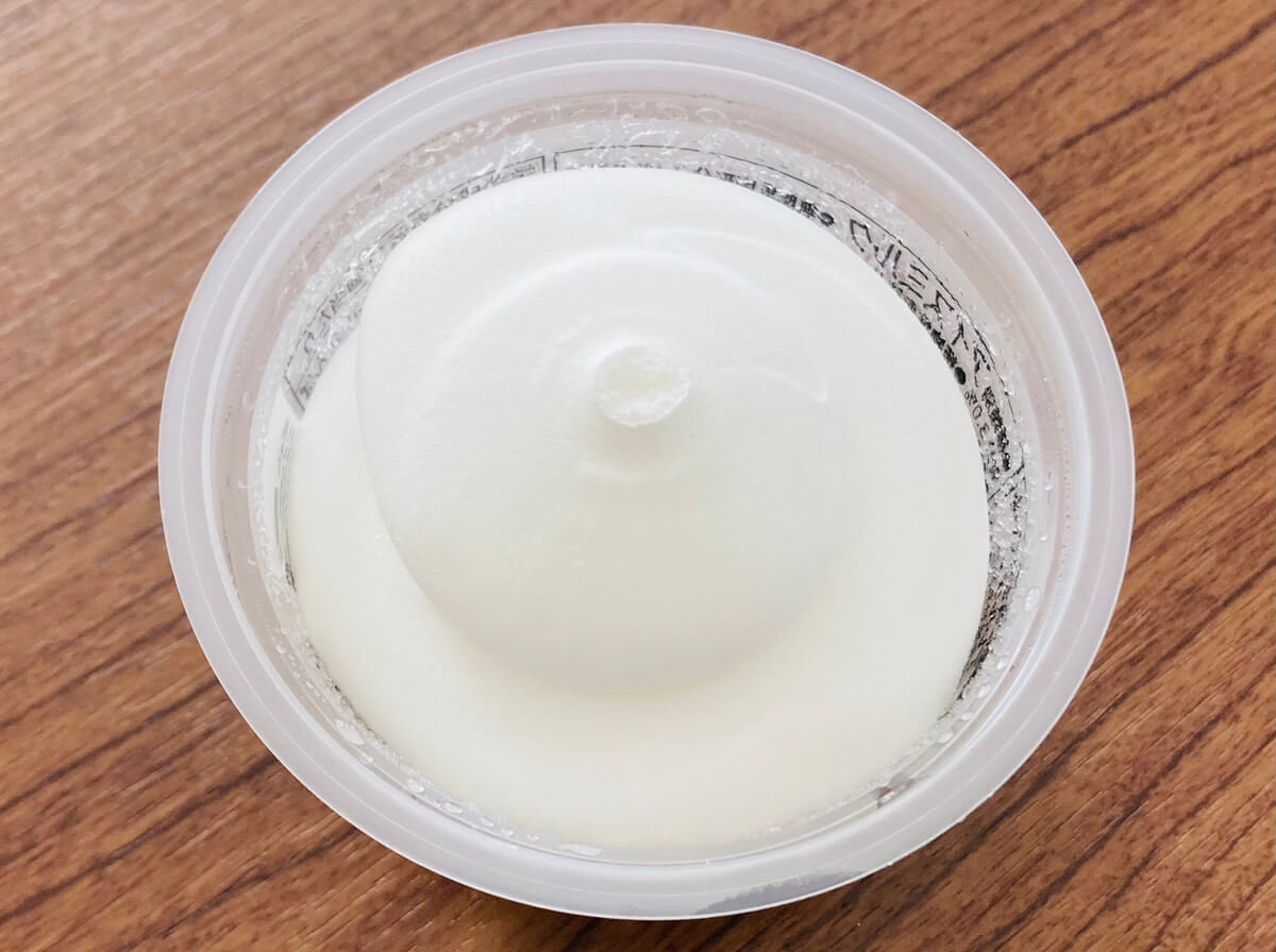 セブンイレブン「しろもこパフェ」