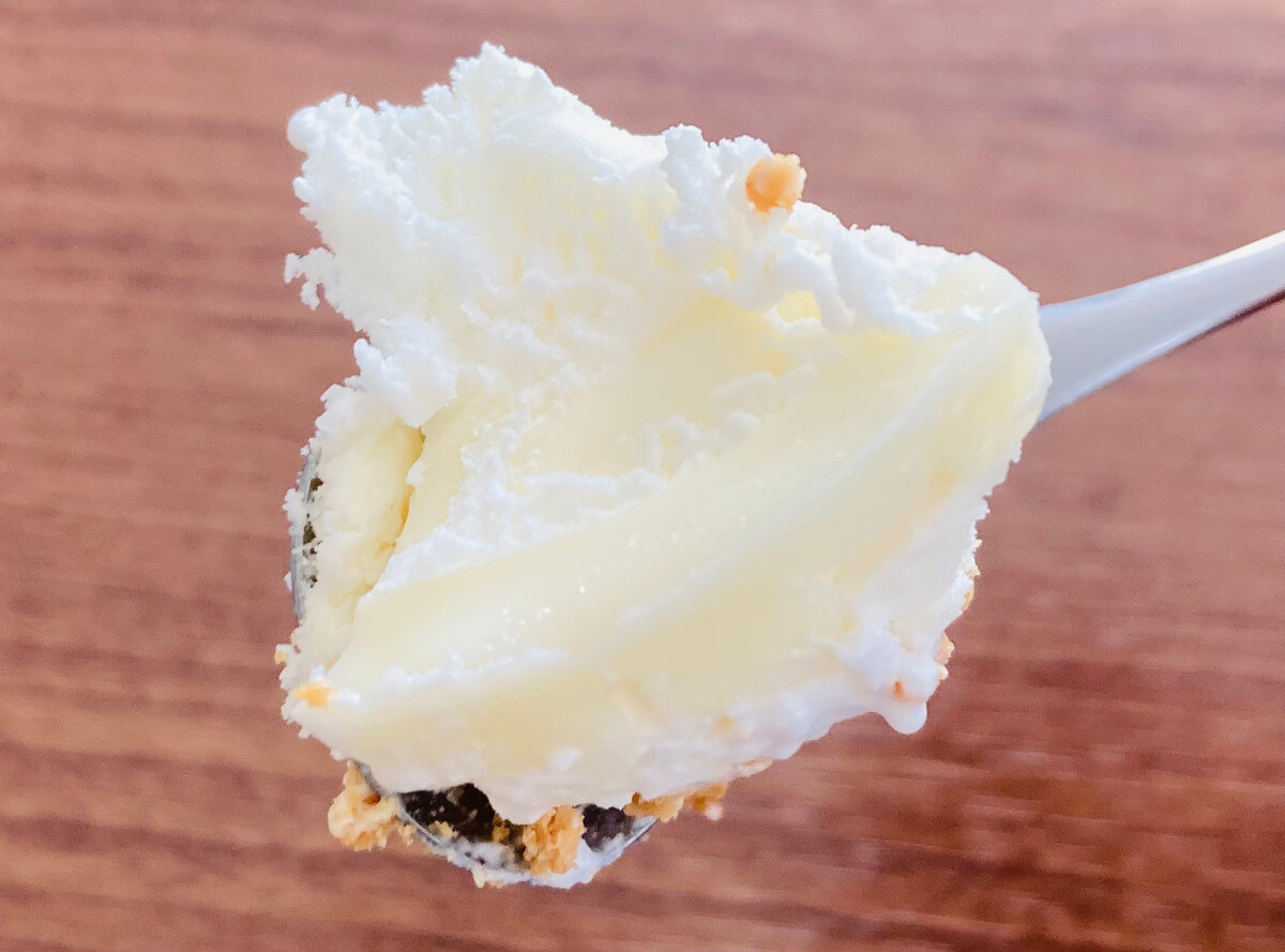 セブンイレブン「しろもこパフェ」