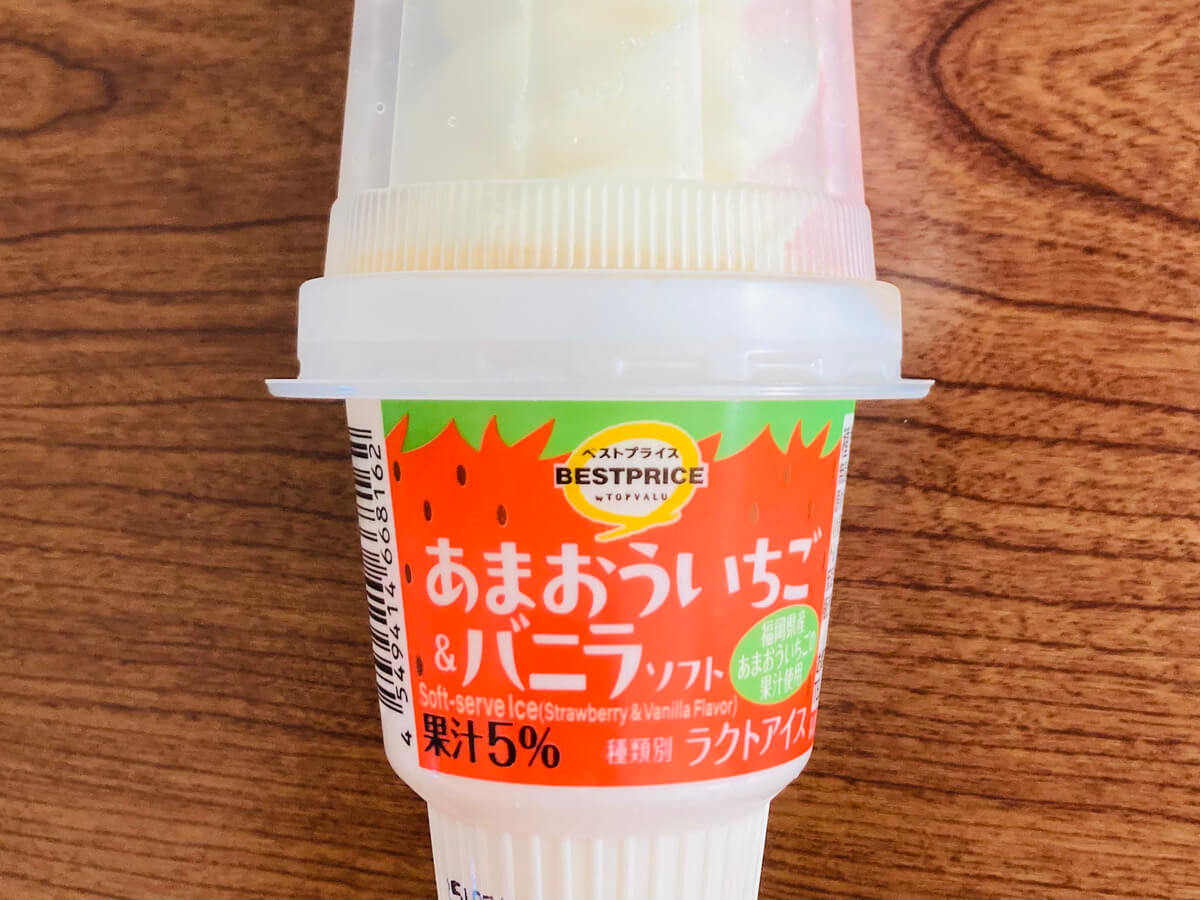 トップバリュ「あまおういちご＆バニラソフト」