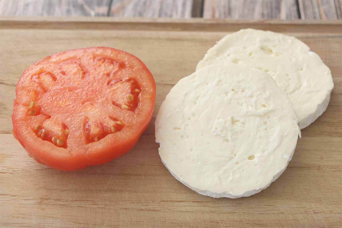 タサン志麻さん「牛肉のカマンベールチーズ包み」