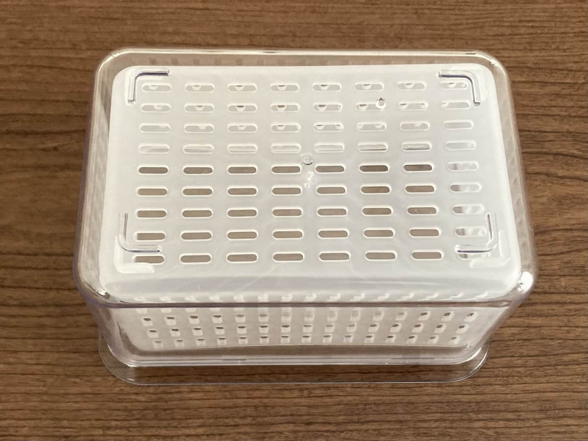 12 Gourmet Biz-グルメビズ- 3COINS「ザル付き保存容器」