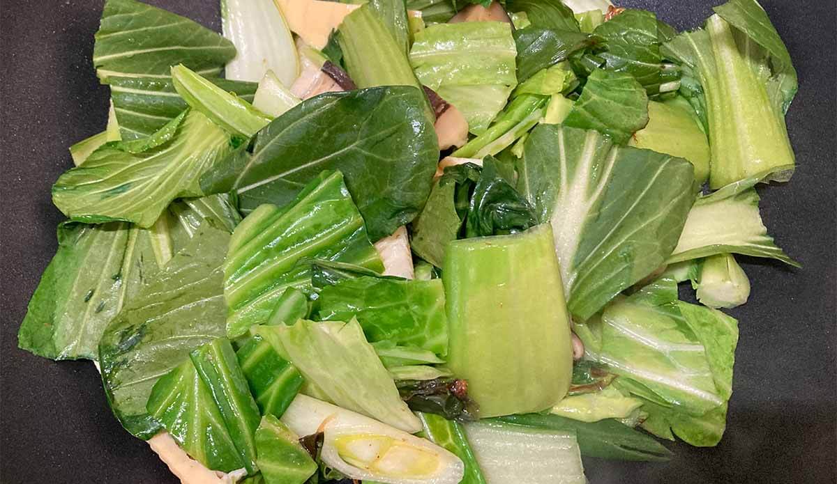 栗原はるみさん「干ししいたけと鶏肉の煮込み」