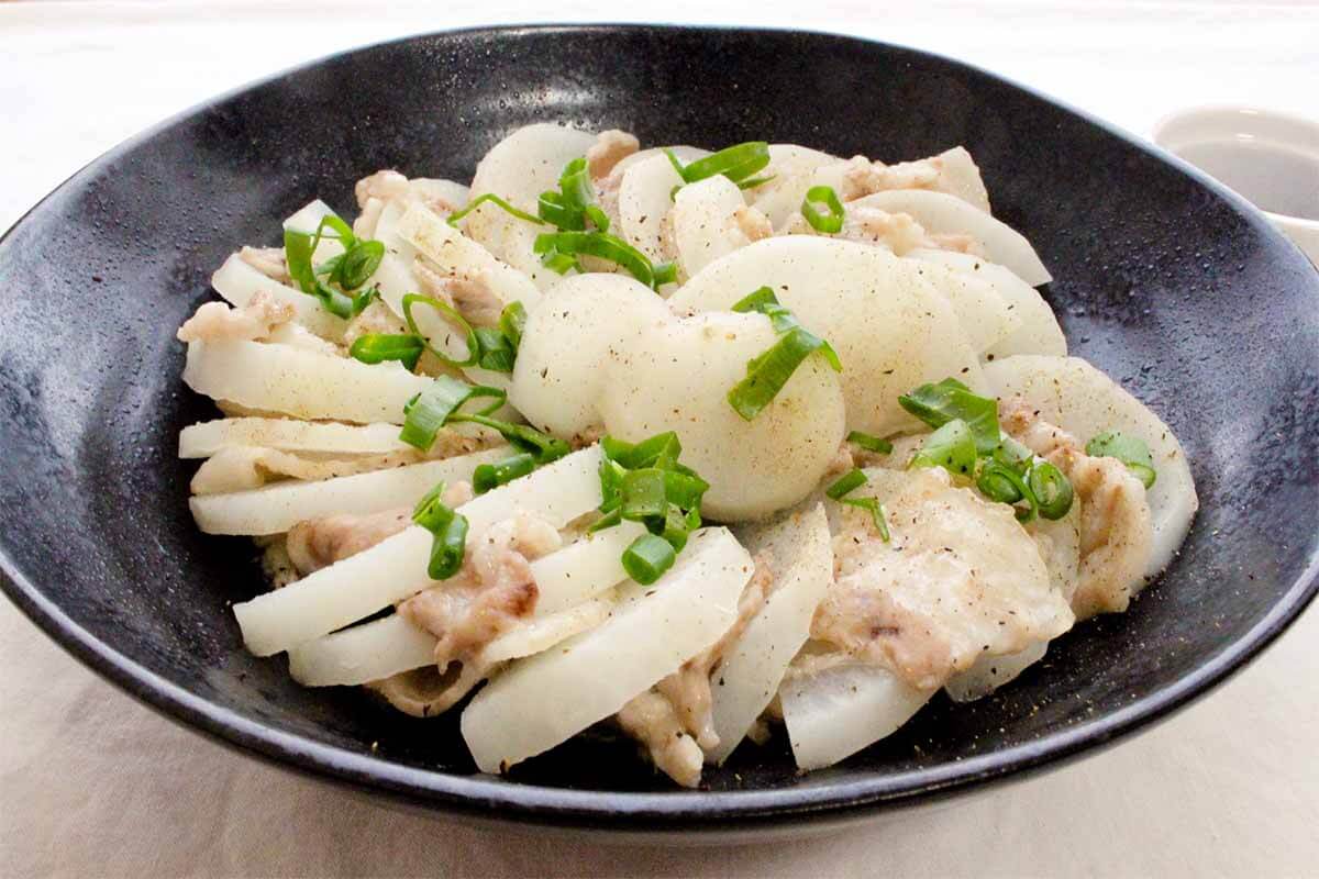 山本ゆりさん「大根と豚バラのチン」