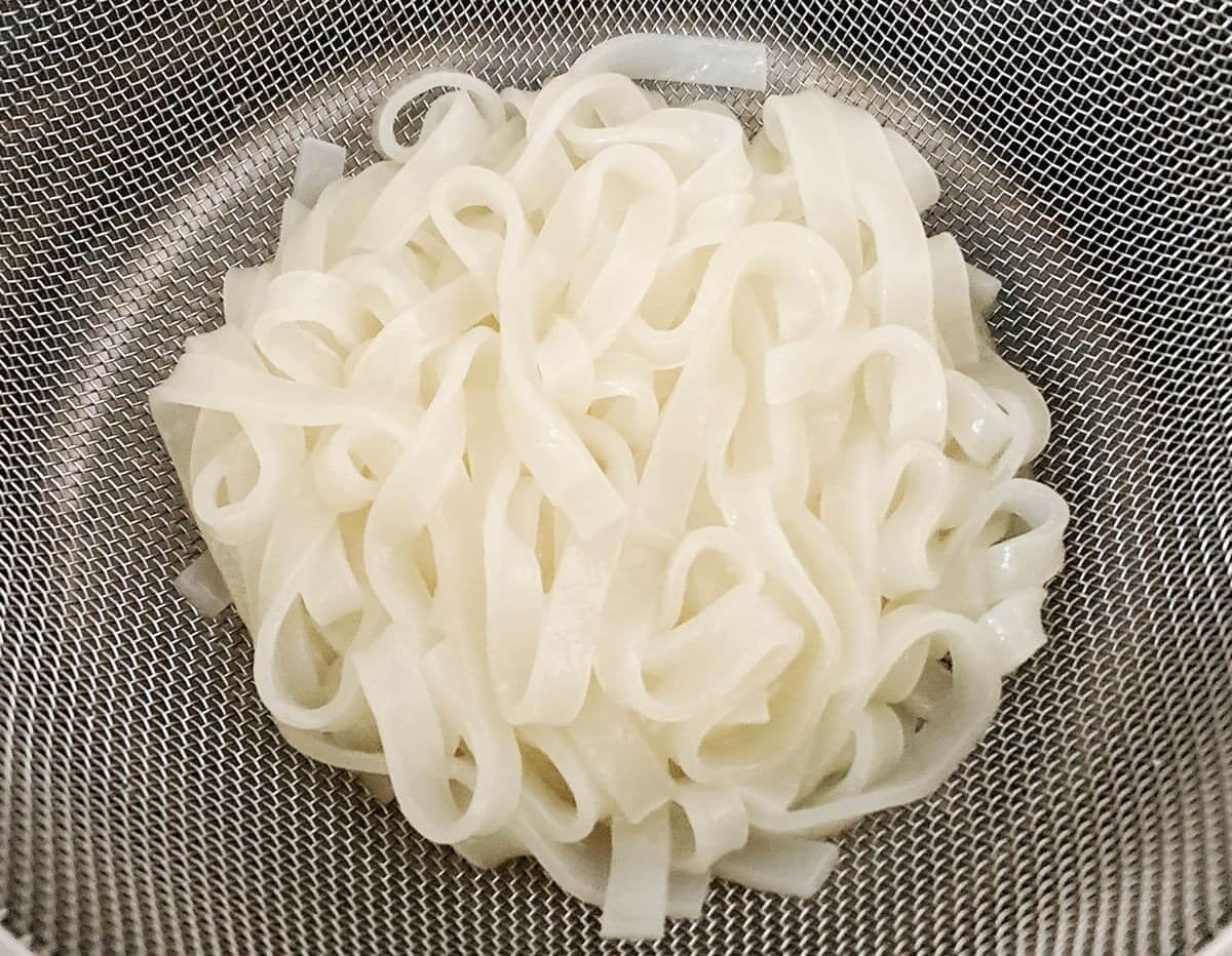 無印良品「盛岡温麺 牛だしスープ」