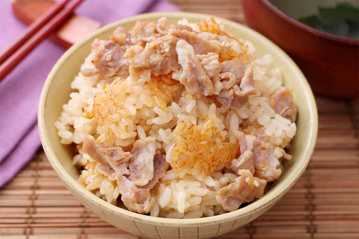 栗原はるみさん「豚しょうがの炊き込みご飯」