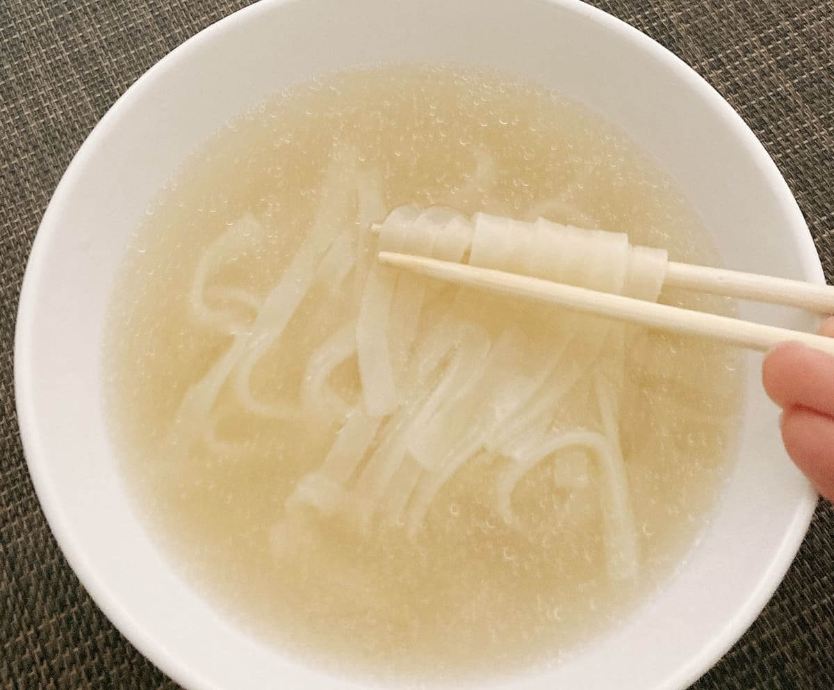 無印良品「盛岡温麺 牛だしスープ」