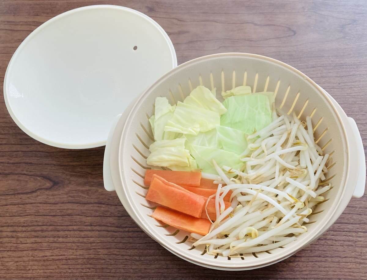 3COINS「ザル付きビストロヌードル」