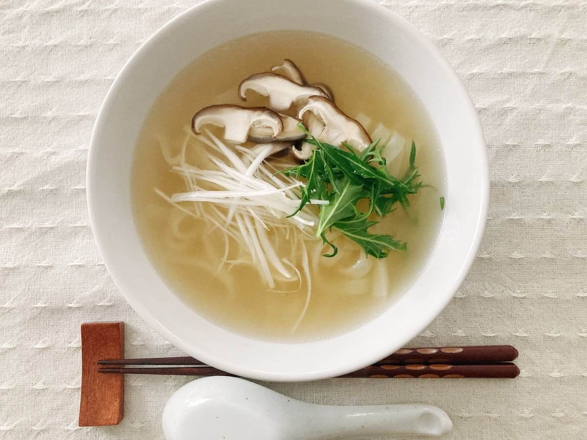 無印良品「盛岡温麺 牛だしスープ」