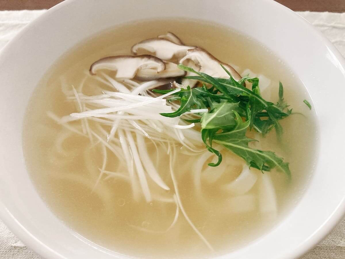 無印良品「盛岡温麺 牛だしスープ」