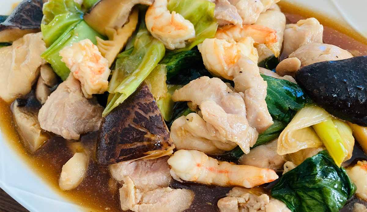 栗原はるみさん「干ししいたけと鶏肉の煮込み」