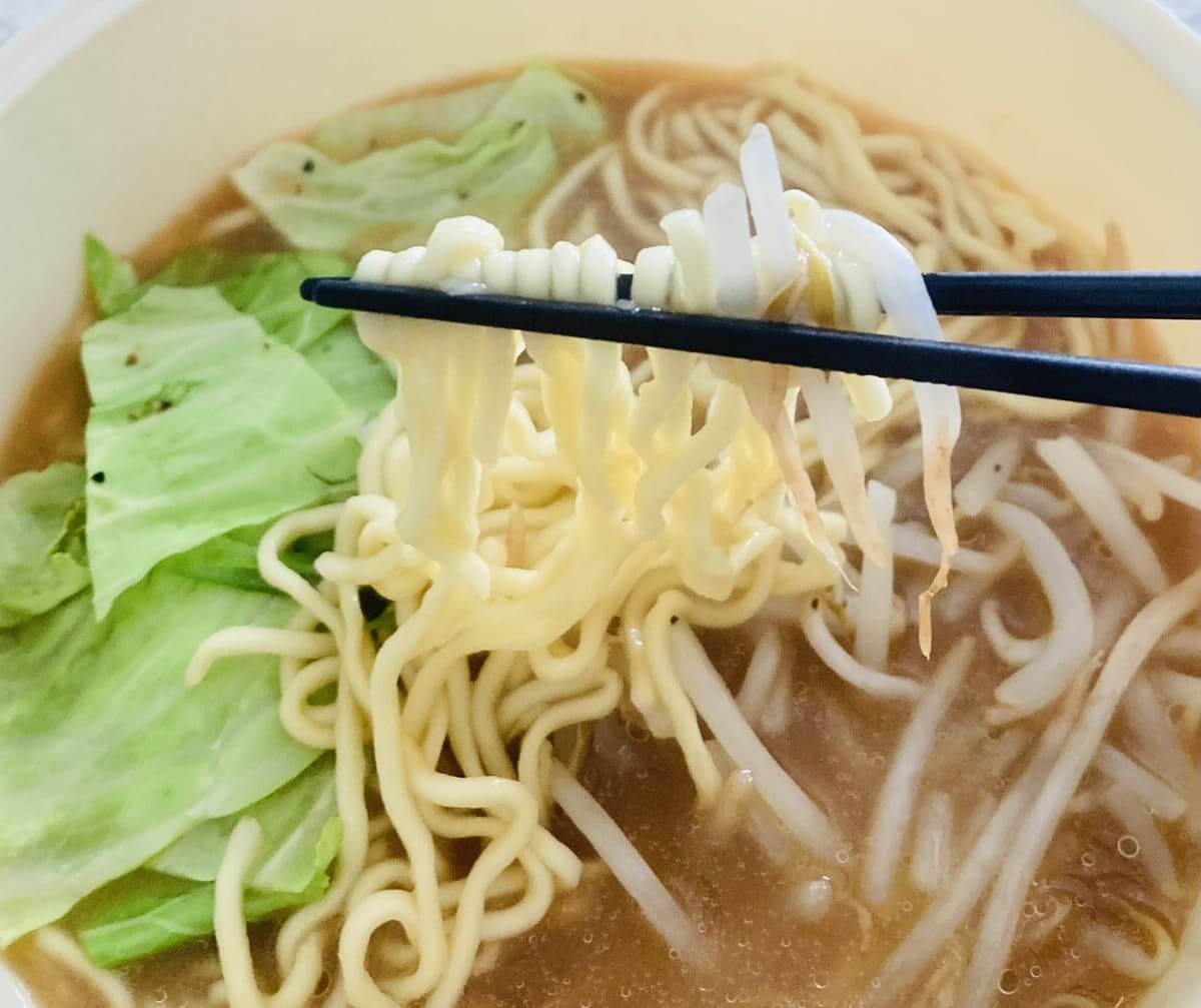 3COINS「ザル付きビストロヌードル」