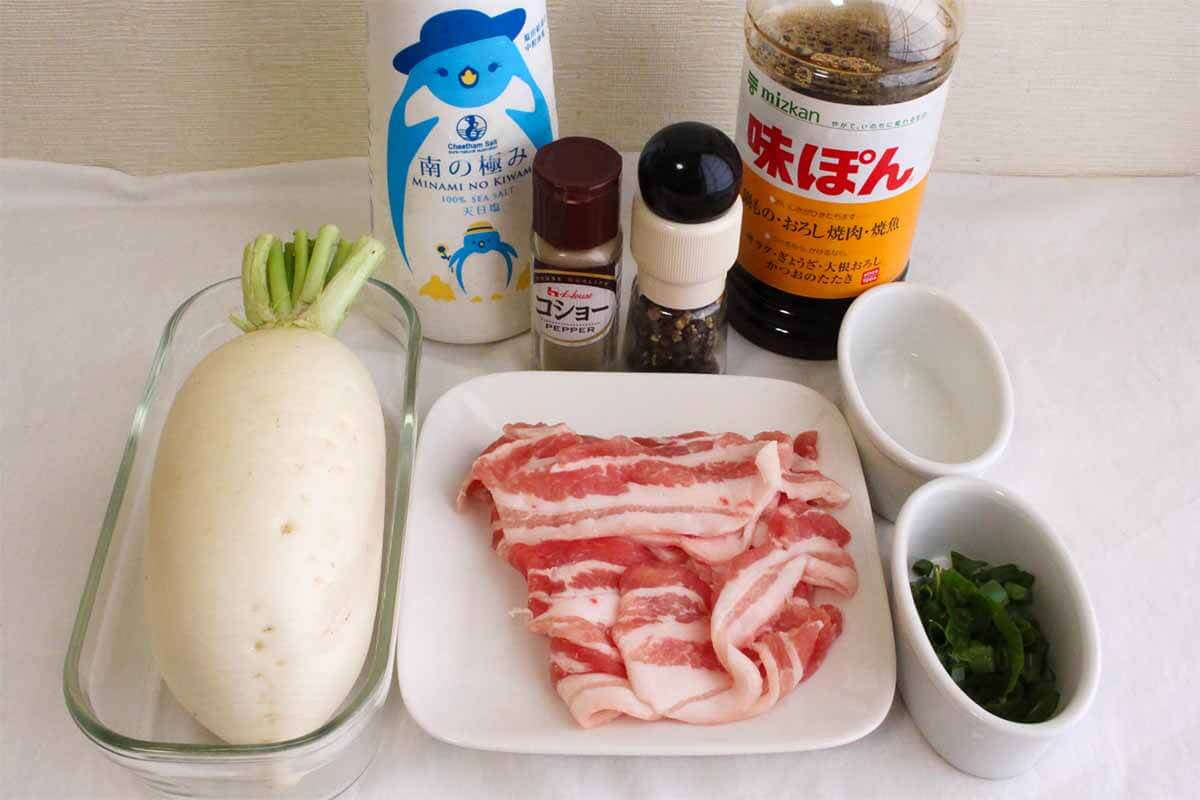 山本ゆりさん「大根と豚バラのチン」