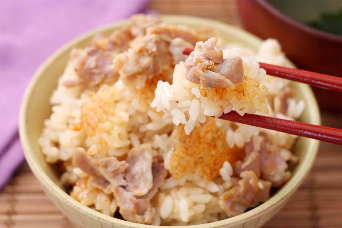 栗原はるみさん「豚しょうがの炊き込みご飯」