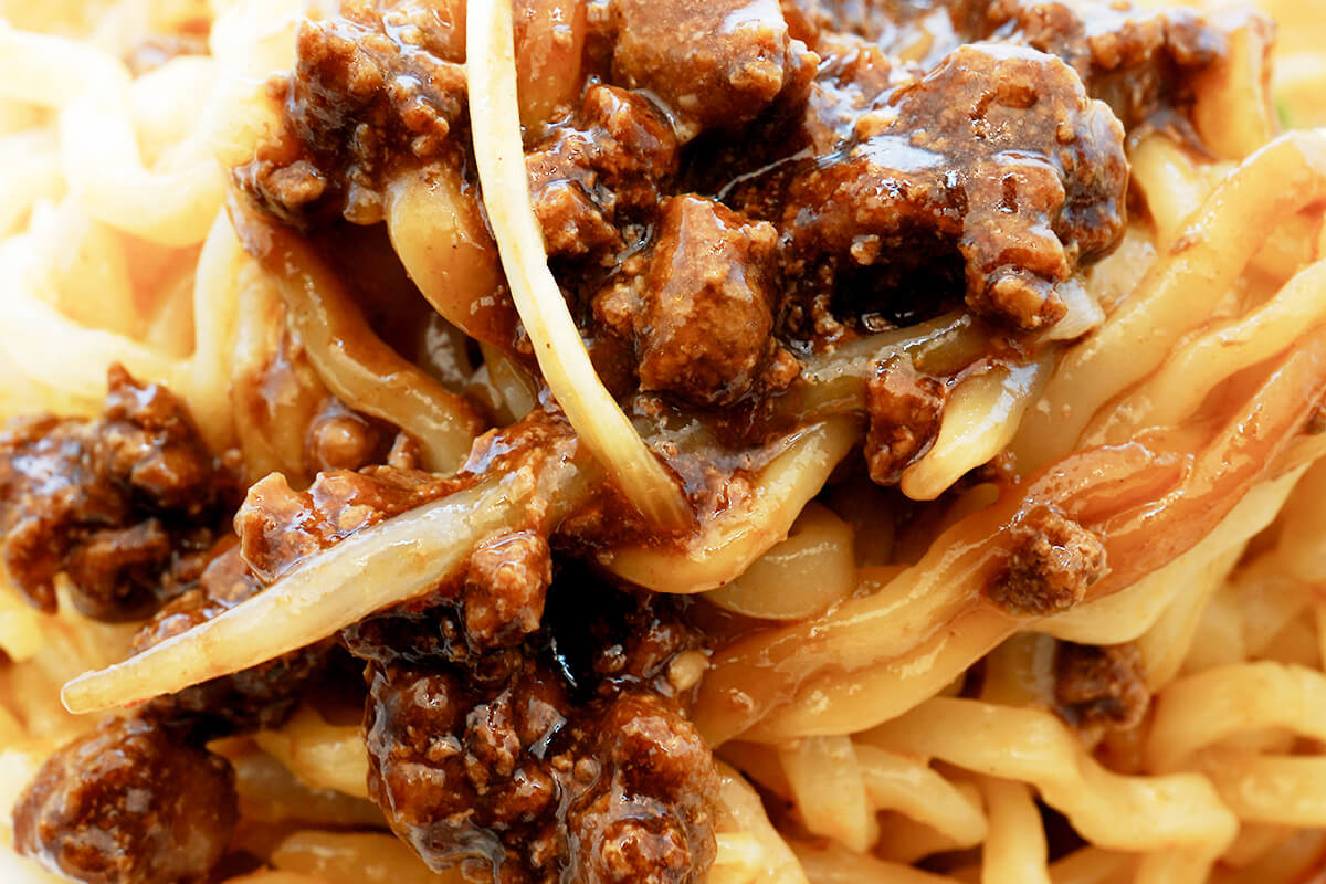 セブンイレブン飯田商店監修担々麺