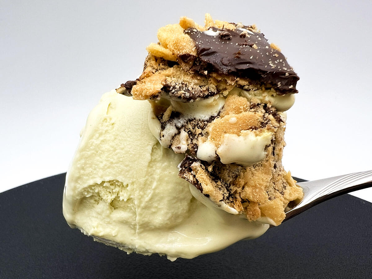 セブンイレブン赤城 チョコレートピスタチオアイス