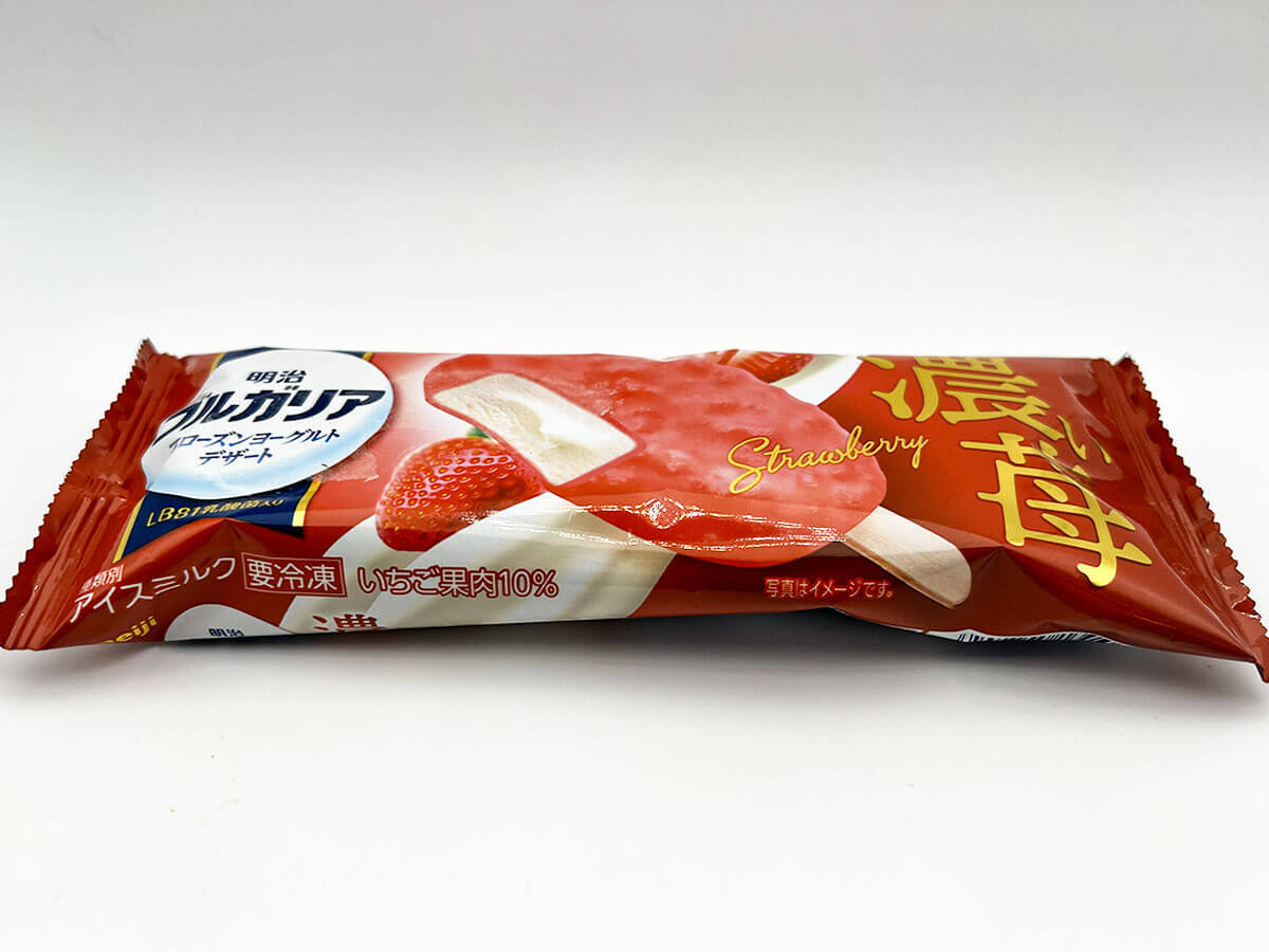 明治ブルガリア フローズンヨーグルトデザート 濃い苺