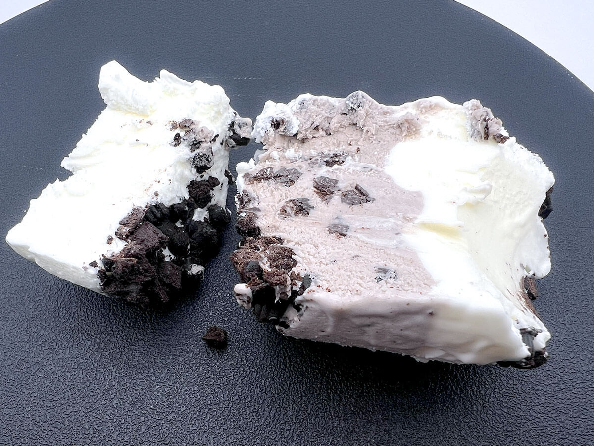 ファミマたべる牧場パフェ クッキークリーム